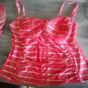 Women's swimsuits